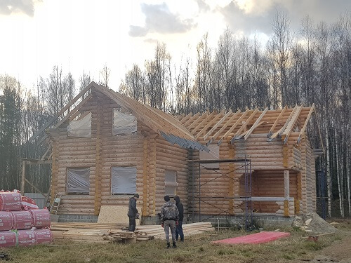 Установка стропильной системы в Горках